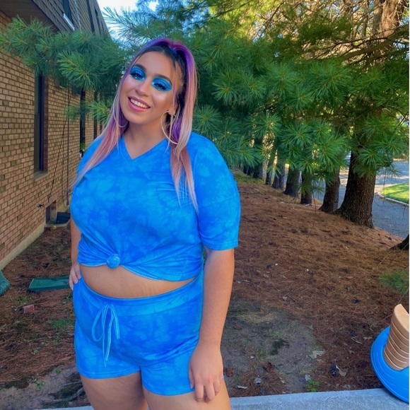 Shan Set - Blue - Picture 3 of 3